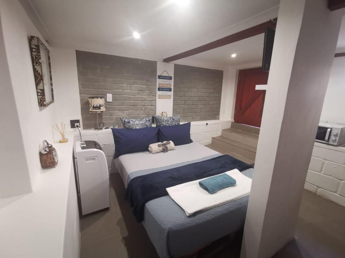 The nest basement apartment East London Extérieur photo